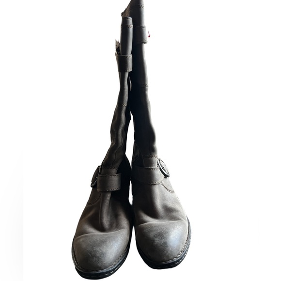 Born leather healed boots - Picture 2 of 5